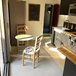 Dependance De Bastide Casa Amarelia Avec Piscine Patio Parking 4 Etoiles * La Ciotat