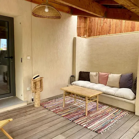 Apartment Dependance De Bastide Casa Amarelia Avec Piscine Patio Parking 4 Etoiles La Ciotat